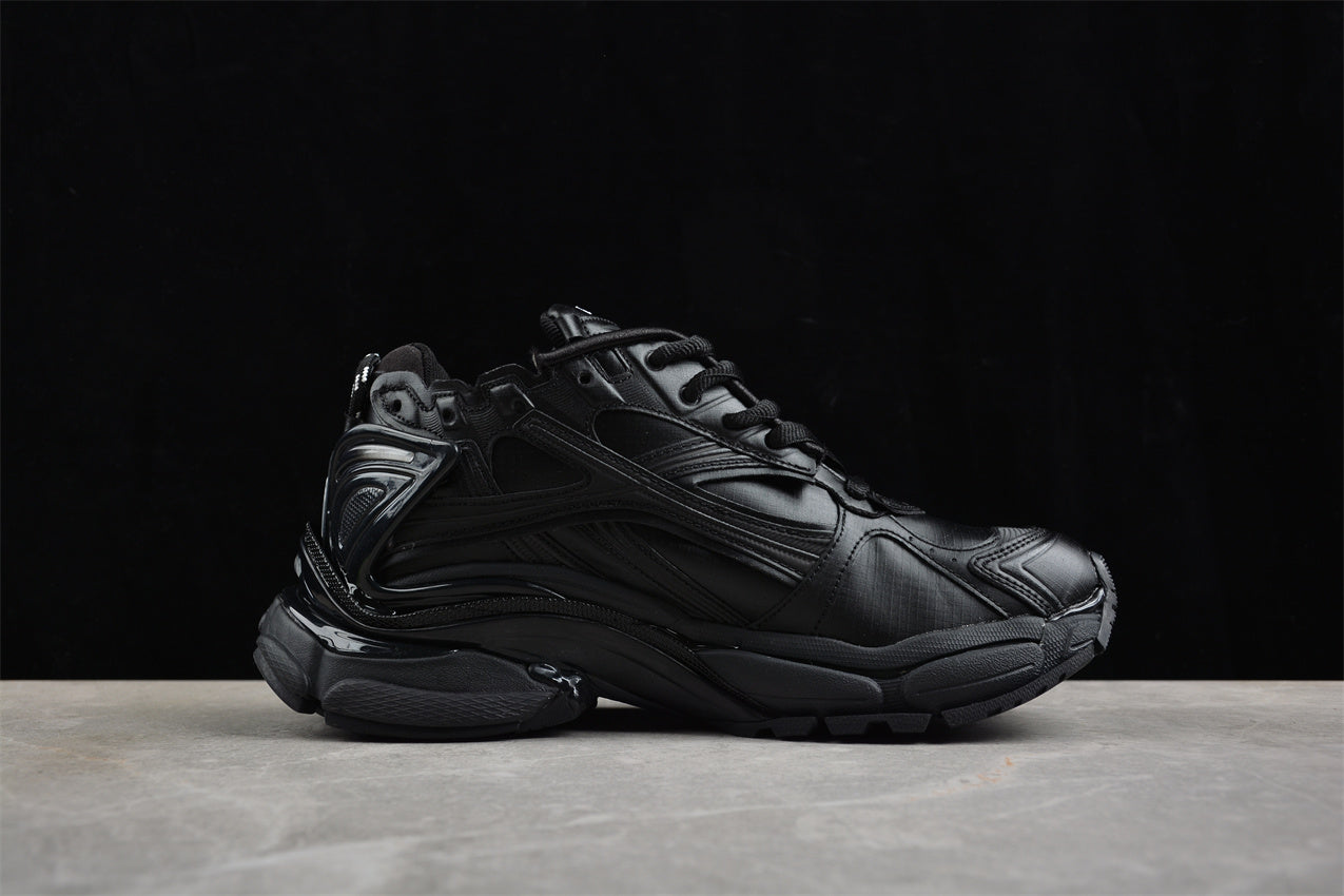 Balenciaga Runner Trainers | 1000 black