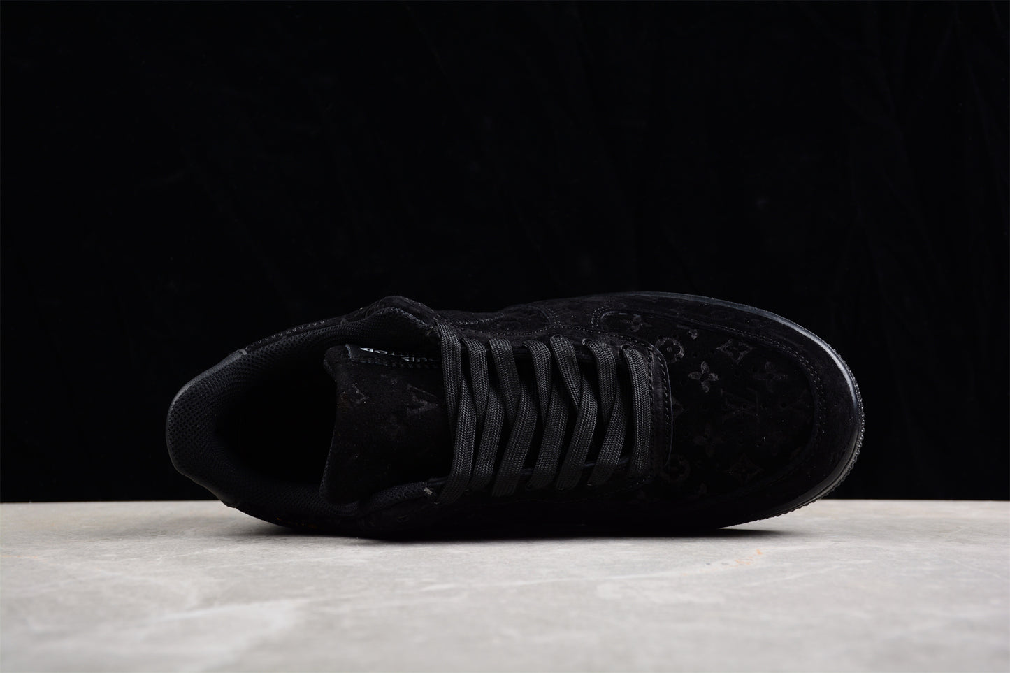 air forces x LV | black custom