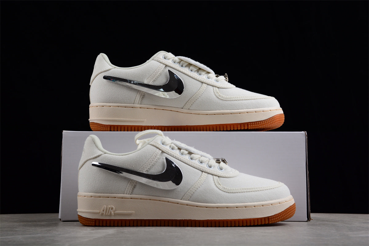 Air forces x travis scott