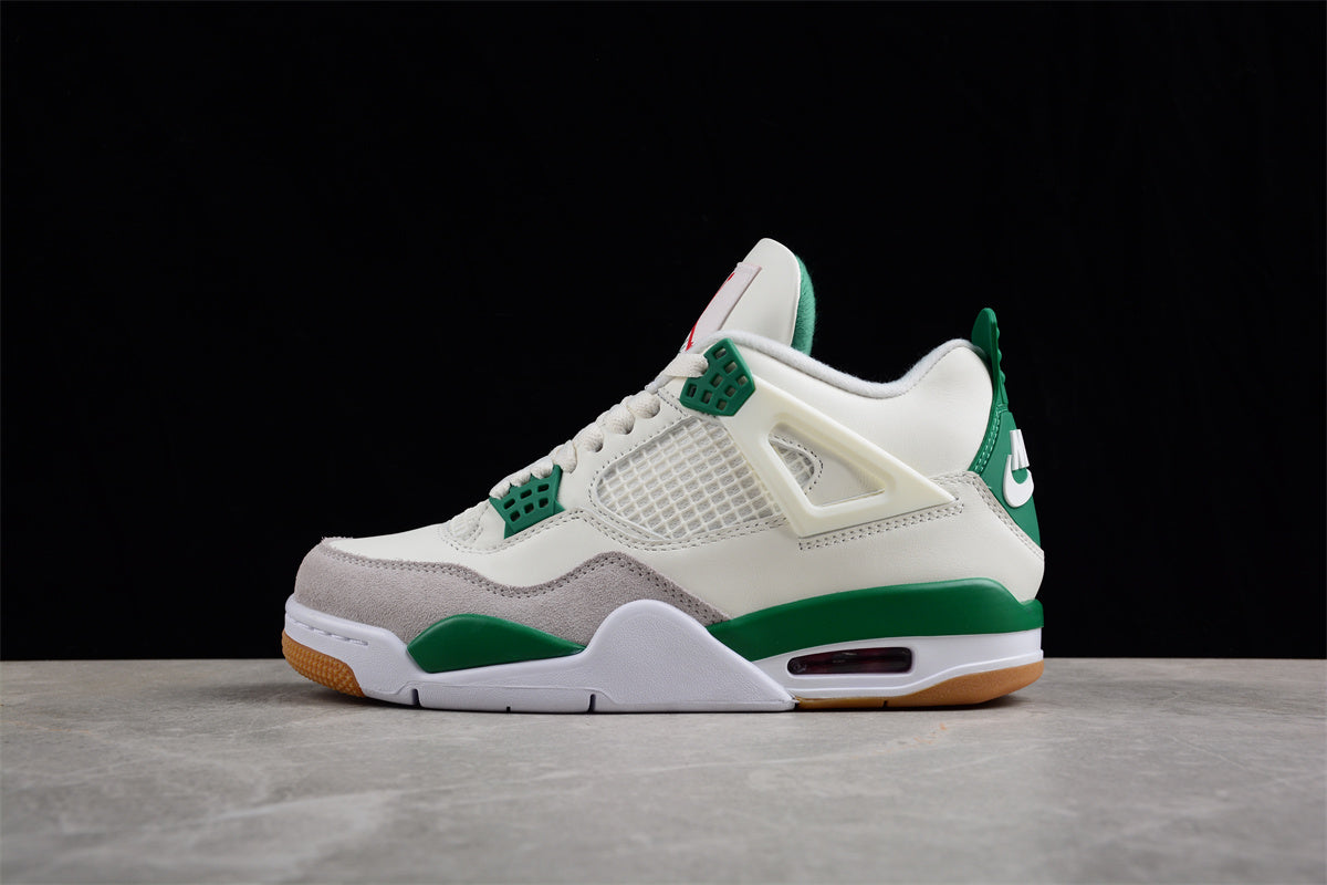 Nike SB x Air Jordan 4 Retro SP 'Pine Green'
