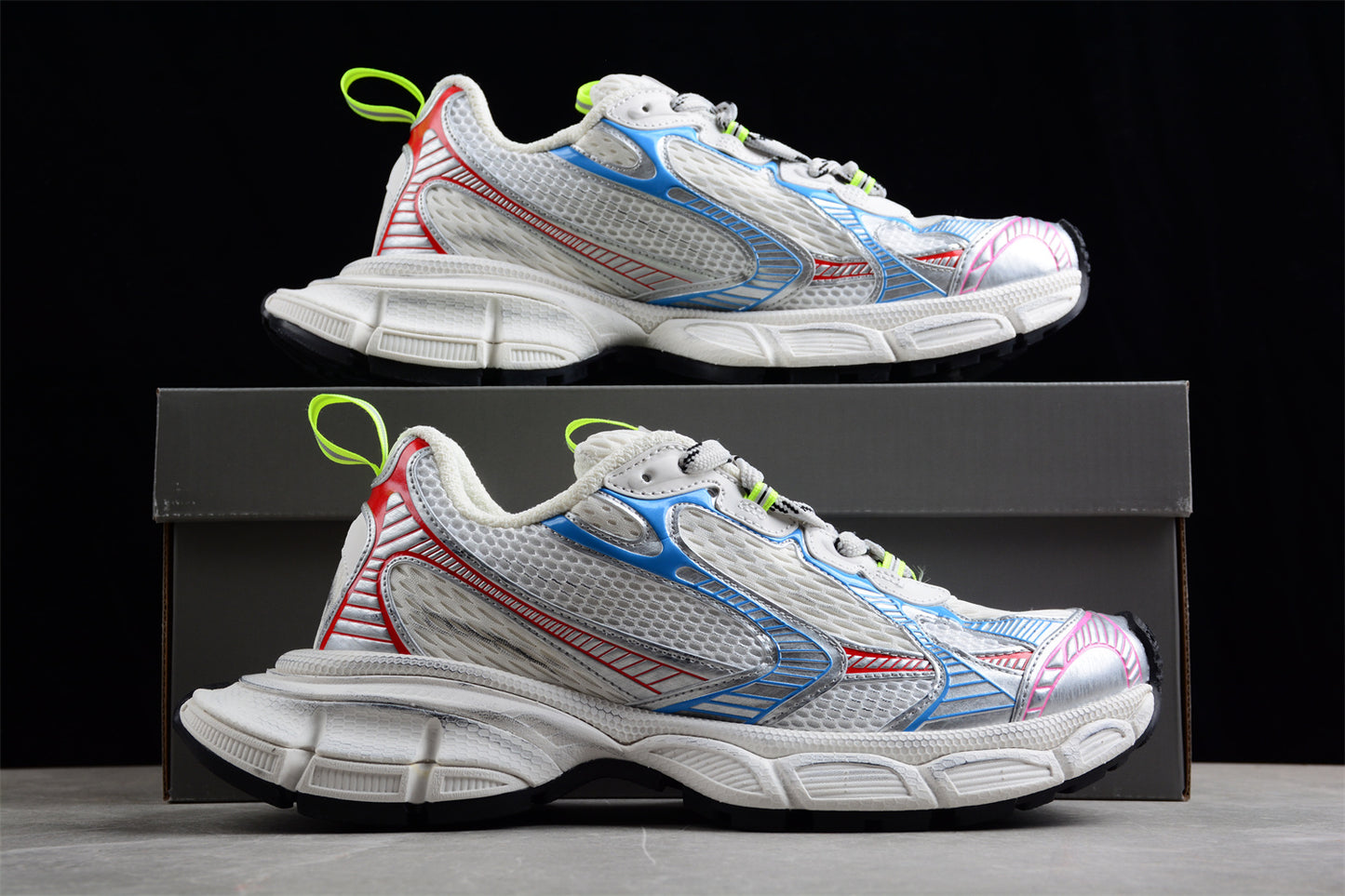 Balenciaga 3xl | white red and blue