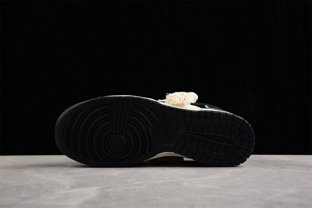 SB Dunks Beige and black thick rope custom