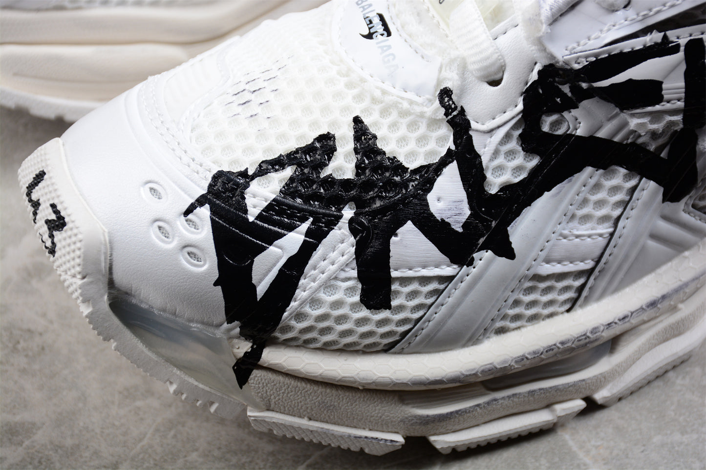 Balenciaga Runner Trainers | White BALENCIAGA