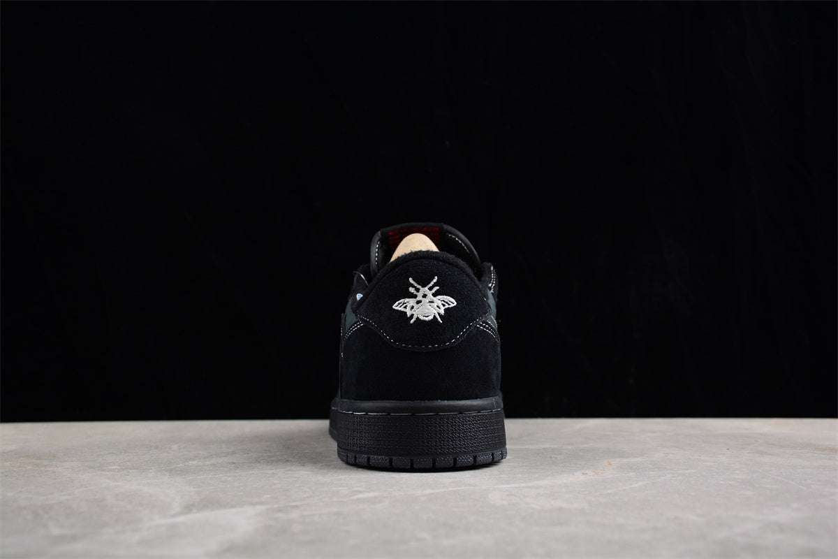 Jordan 1s x travis scott black phantom