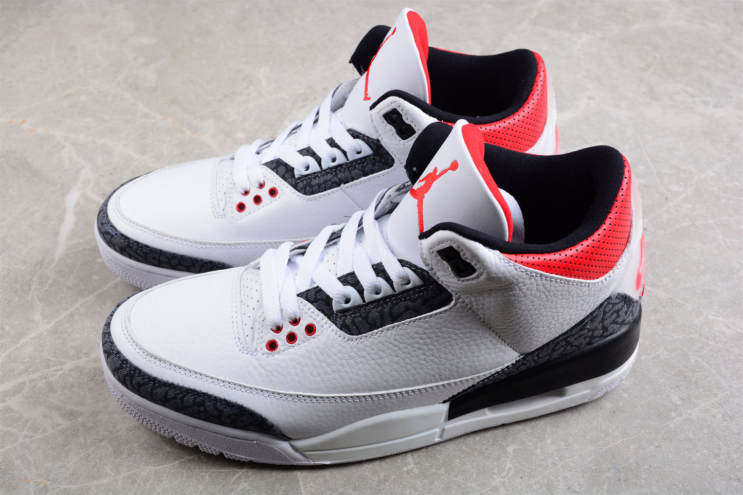 Jordan 3s Flame Red