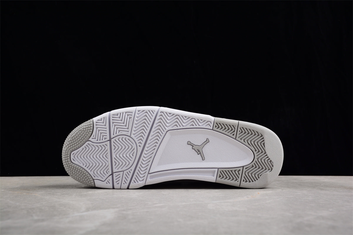 Air Jordan 4 Retro 'Frozen Moments' | Grey