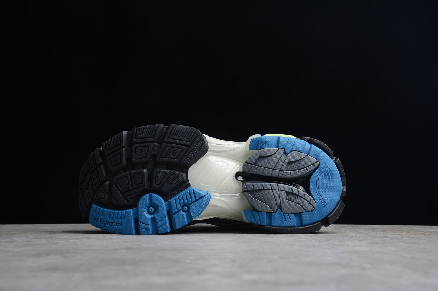 Balenciaga Runner Trainers | Green purple