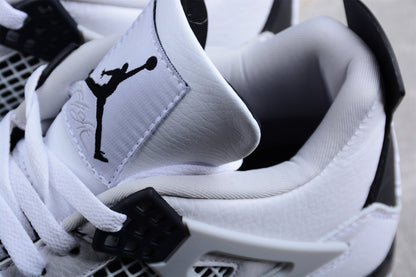 Air Jordan 4 Retro 'Military Black' | White