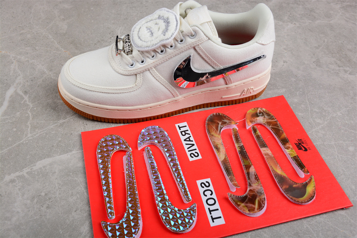 Air forces x travis scott