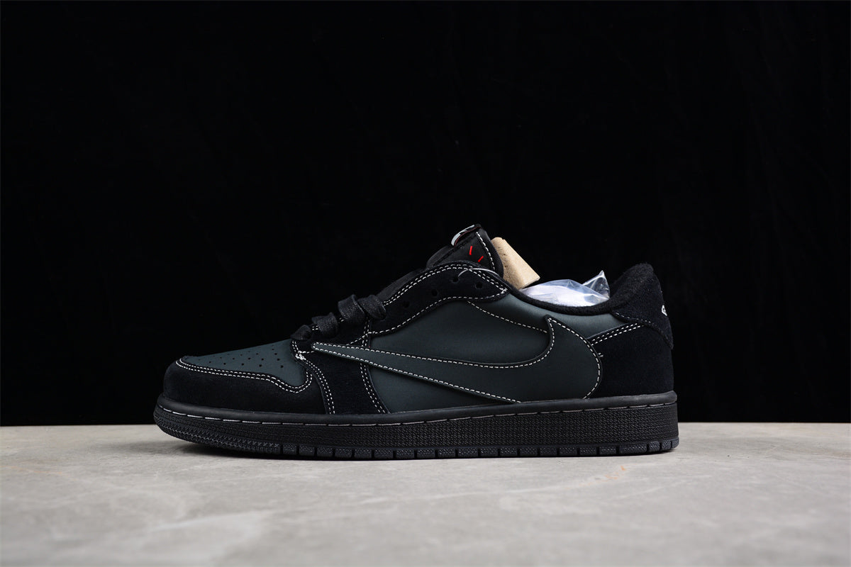 Jordan 1s x travis scott black phantom