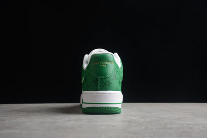 air forces x LV | green
