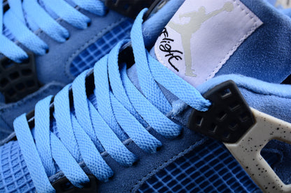 Air Jordan 4 Retro 'University Blue' |