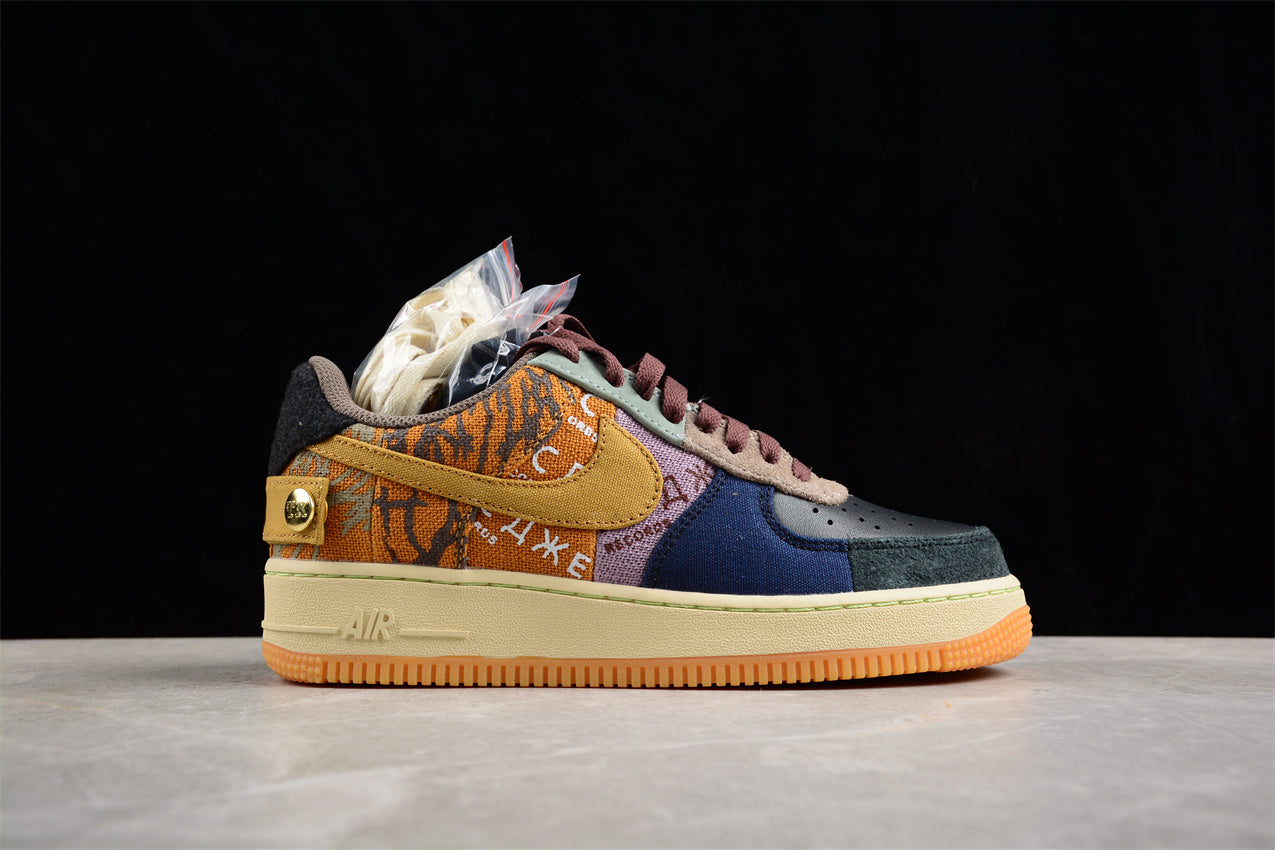 air forces X travis scott