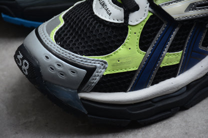 Balenciaga Runner Trainers | Green purple