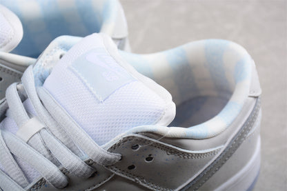 SB Dunks white lobster