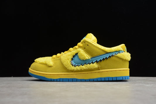 SB Dunks Grateful dead bear yellow