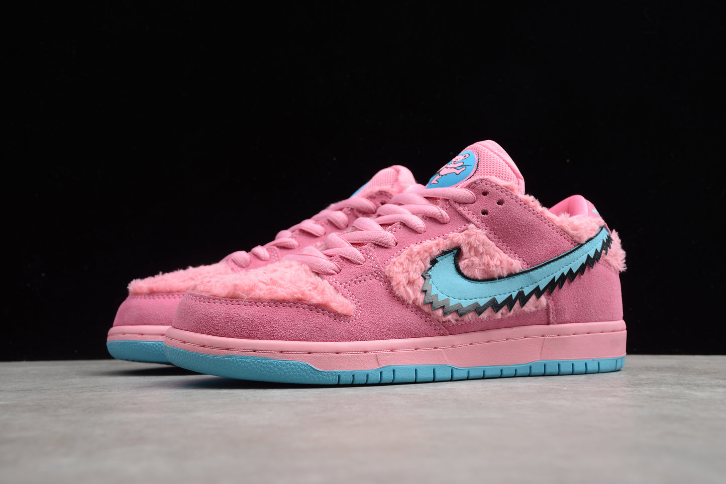 SB Dunks Grateful dead bear pink