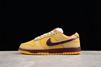 SB Dunks Yellow lobster custom