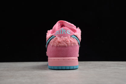 SB Dunks Grateful dead bear pink