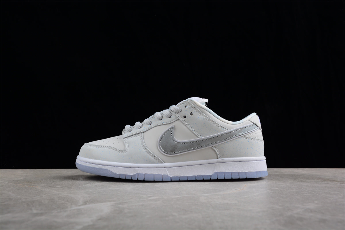 SB Dunks white lobster