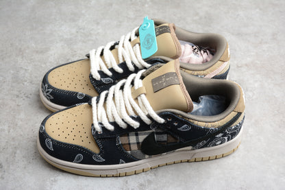 SB Dunks cashew flower x Travis scott
