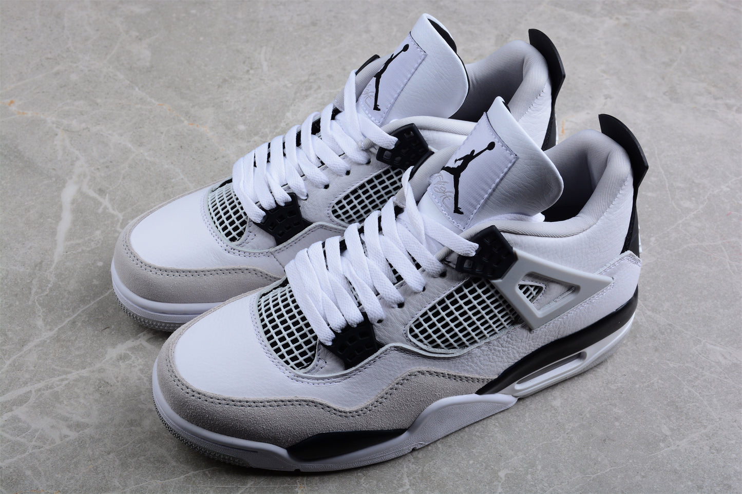 Air Jordan 4 Retro 'Military Black' | White