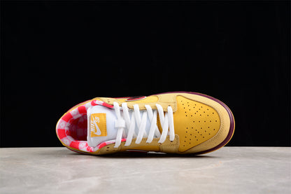 SB Dunks Yellow lobster custom
