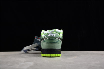 SB Dunks green lobster