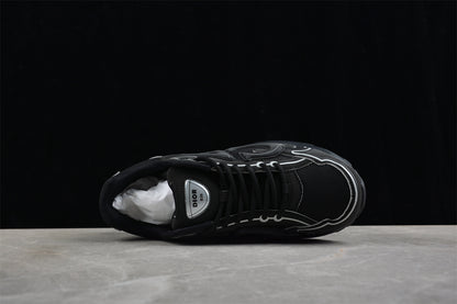 Dior B30 | black and white stitching