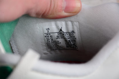 Nike SB x Air Jordan 4 Retro SP 'Pine Green'
