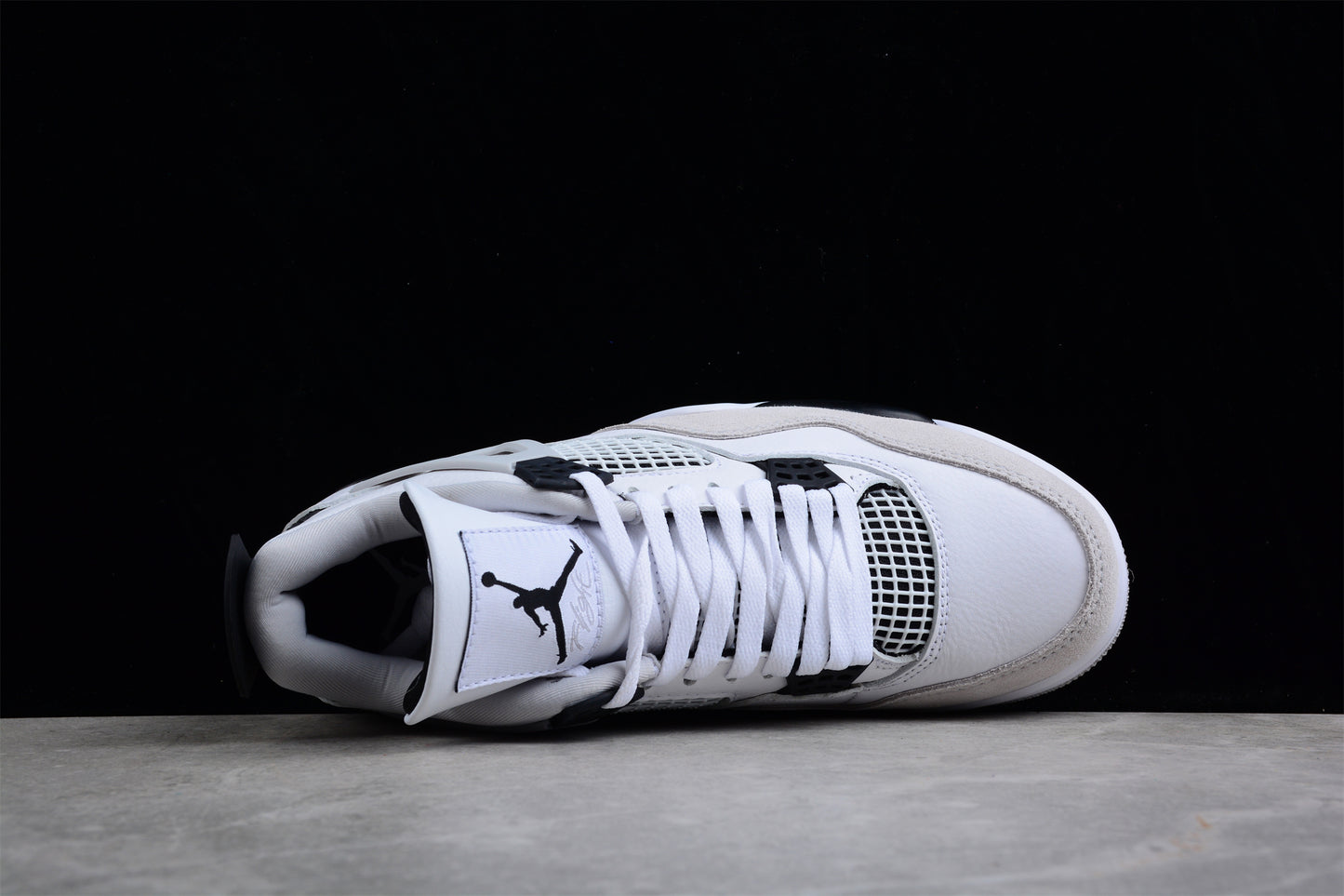 Air Jordan 4 Retro 'Military Black' | White