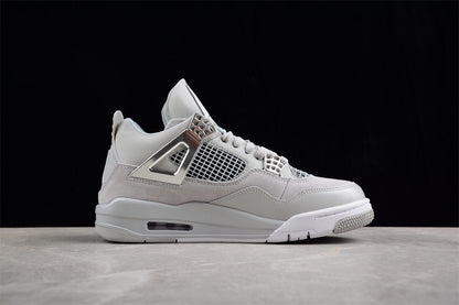 Air Jordan 4 Retro 'Frozen Moments' | Grey