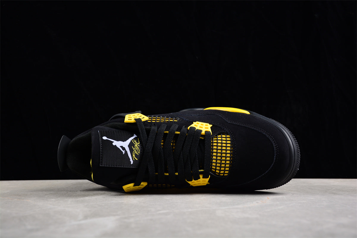 Air Jordan 4 Thunder GS (2023)