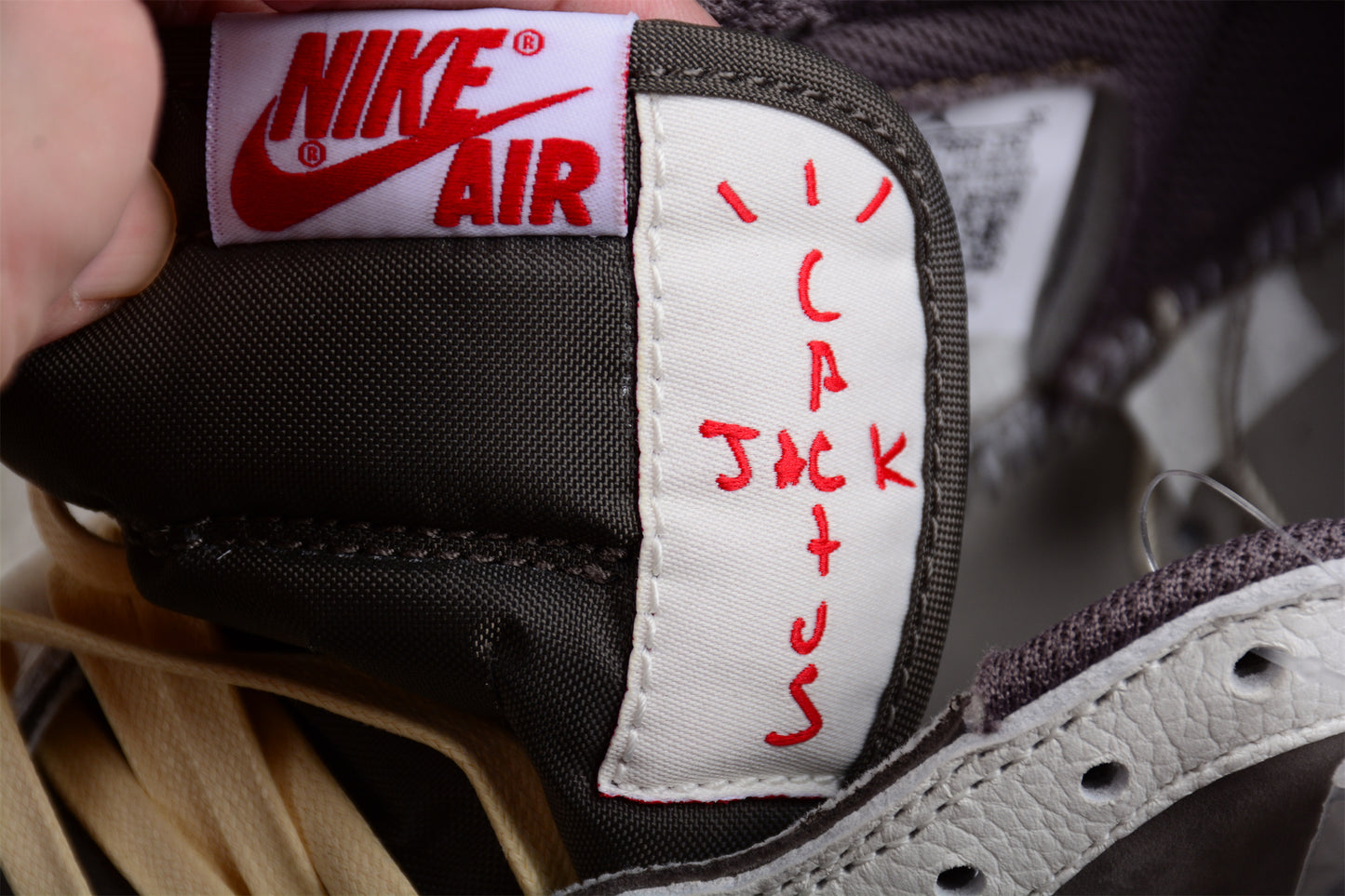 Jordan 1s x travis scott reverse mocha brown and white
