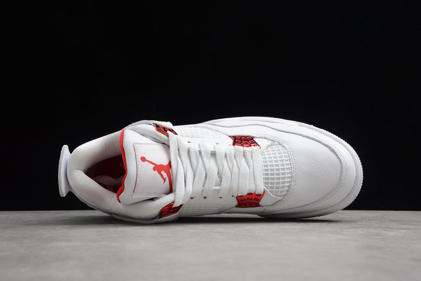 Air Jordan 4 Retro “Metallic Pack