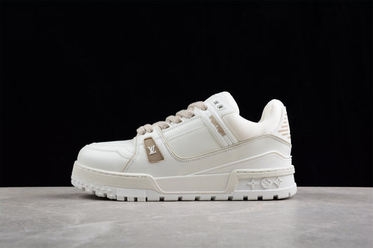 LV Trainers pure white