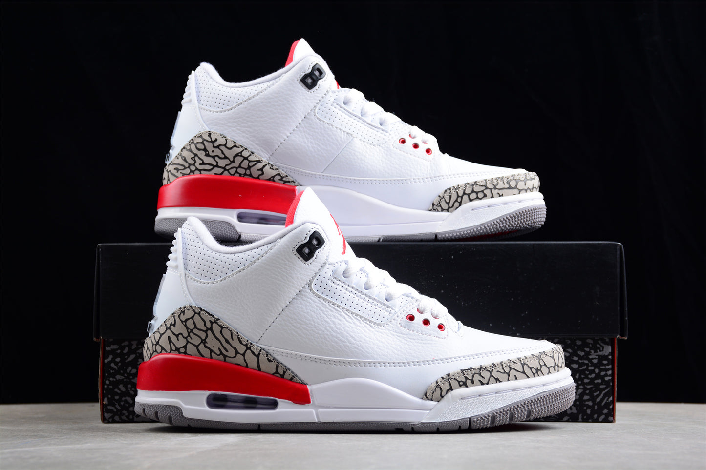 Jordan 3s Hurricane white red