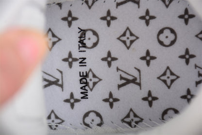 LV Trainers classic white and green