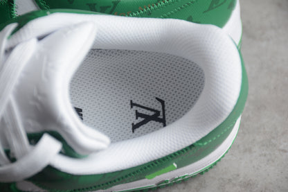 air forces x LV | green