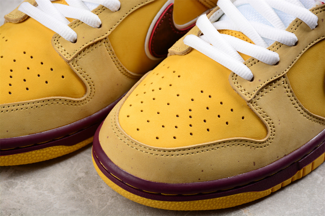 SB Dunks Yellow lobster custom