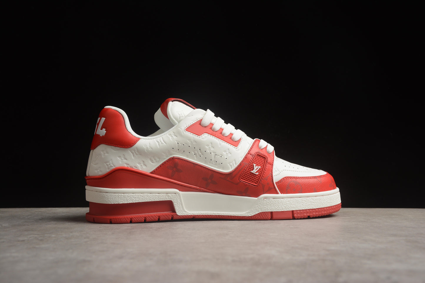 LV Trainers White orange