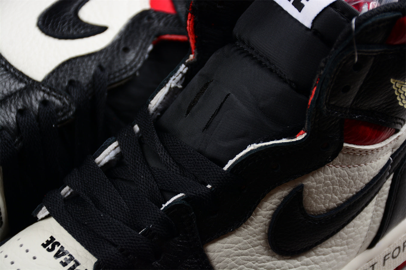 Jordan 1s high white red and black