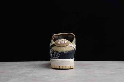 SB Dunks cashew flower x Travis scott
