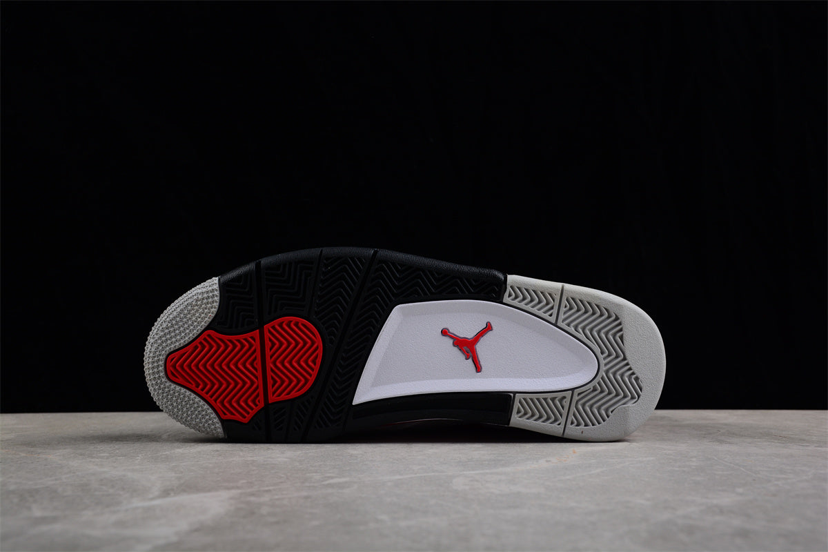 Air Jordan 4 Retro OG 'Fire Red' 2020