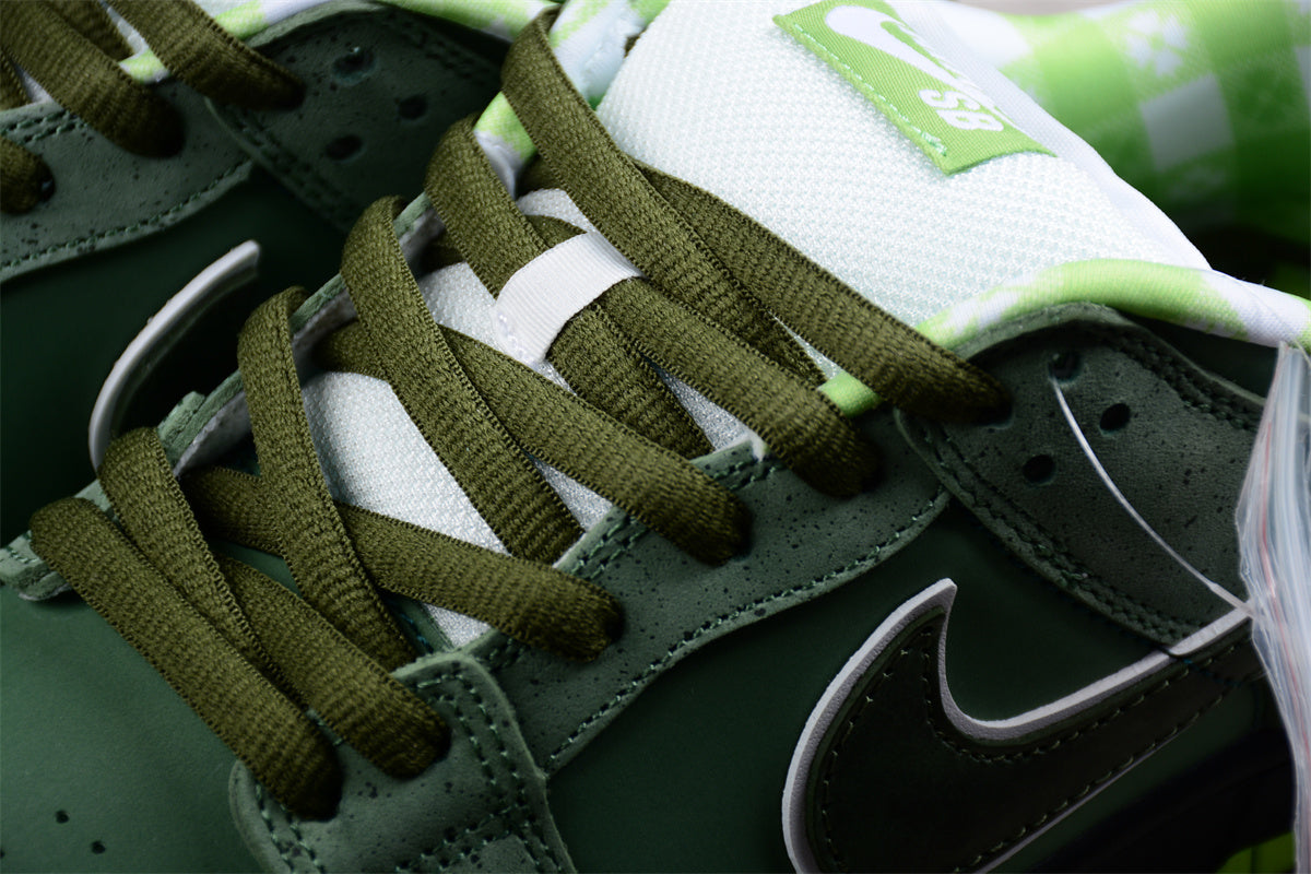 SB Dunks green lobster