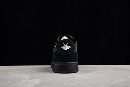 Jordan 1s x travis scott black phantom
