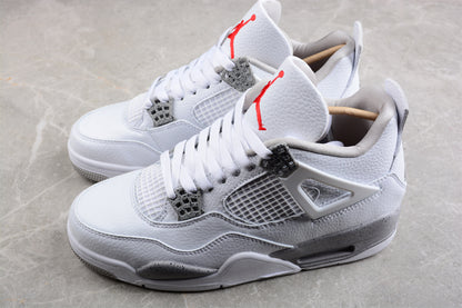 Air Jordan 4 Retro 'White Oreo'