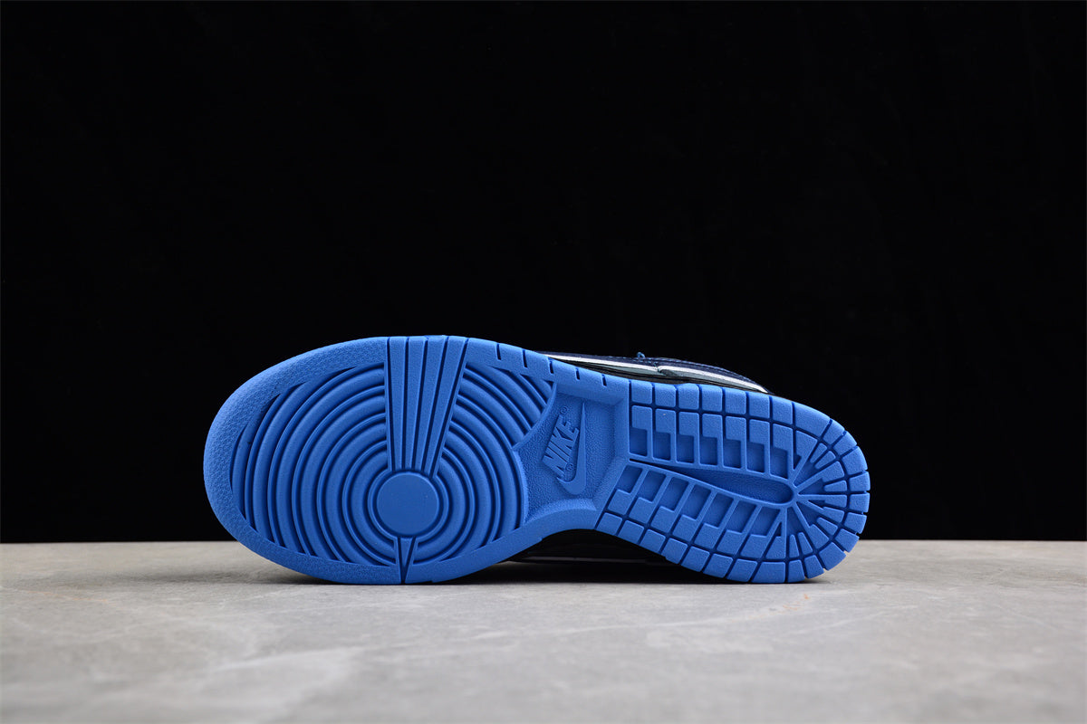 SB Dunks blue lobster