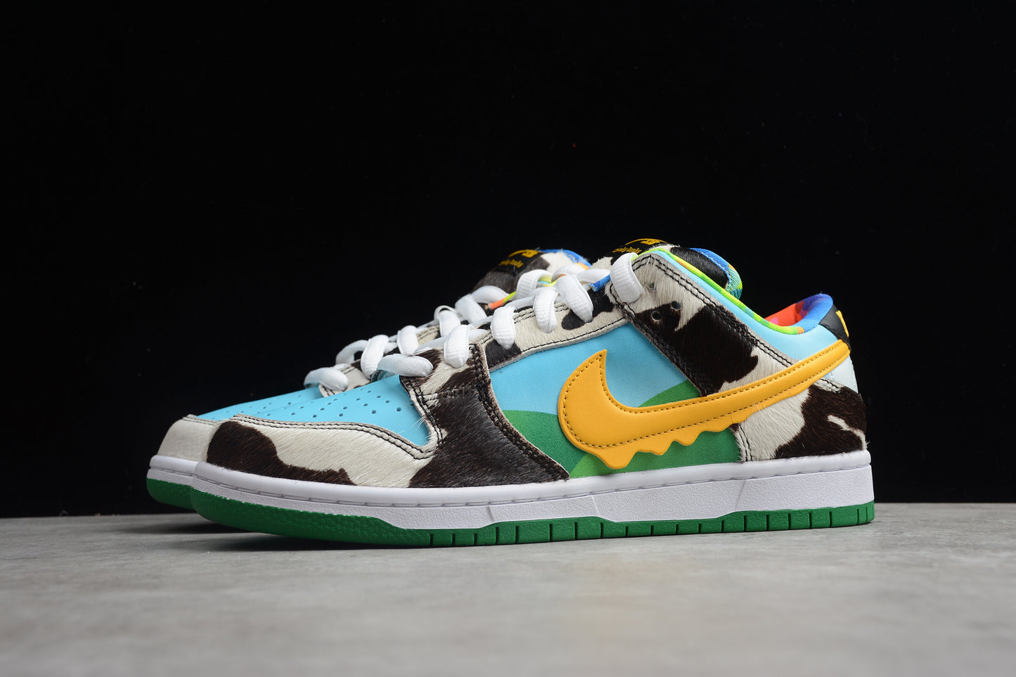 SB Dunks dairy cow