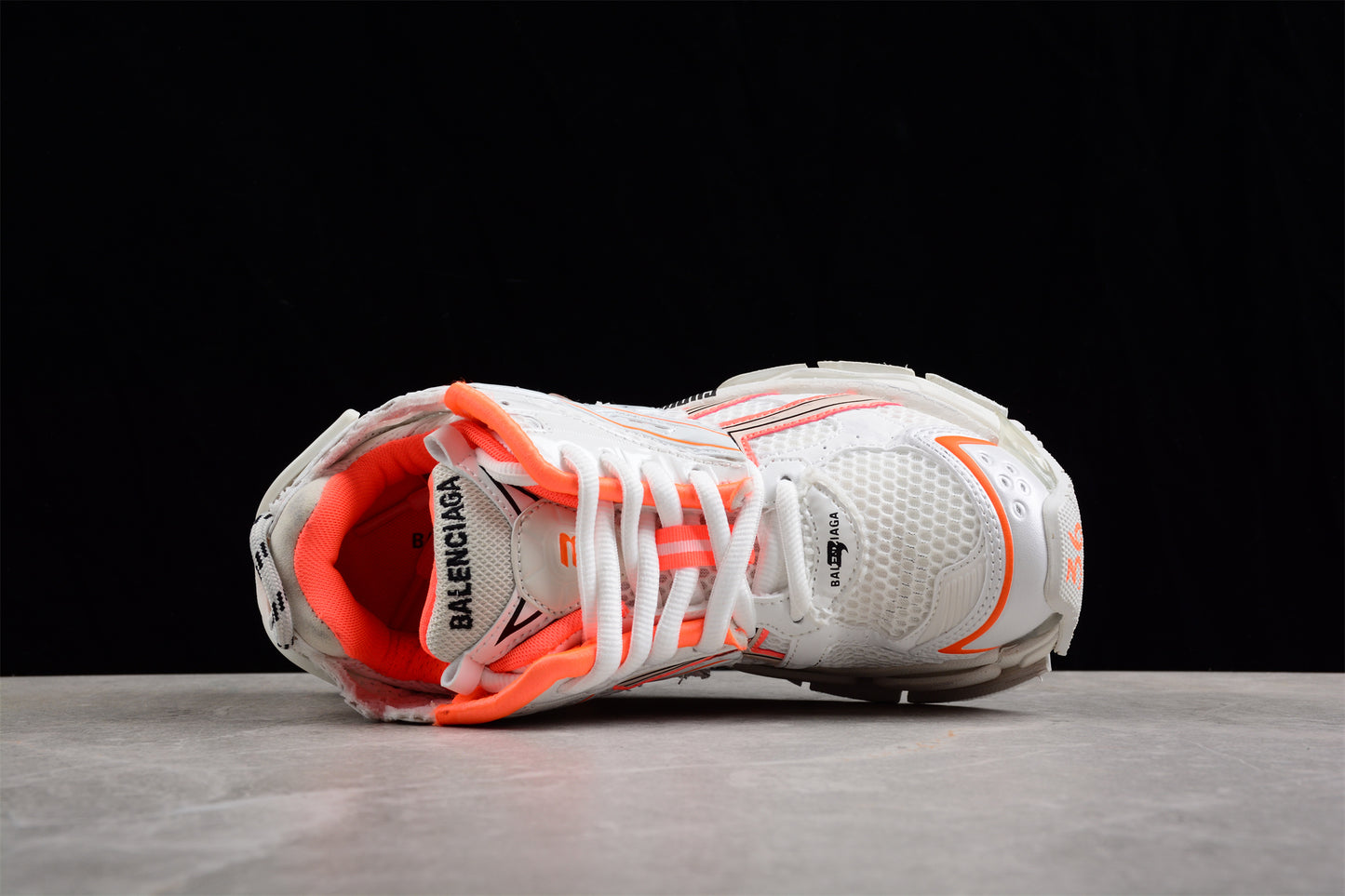 Balenciaga Runner Trainers | White orange